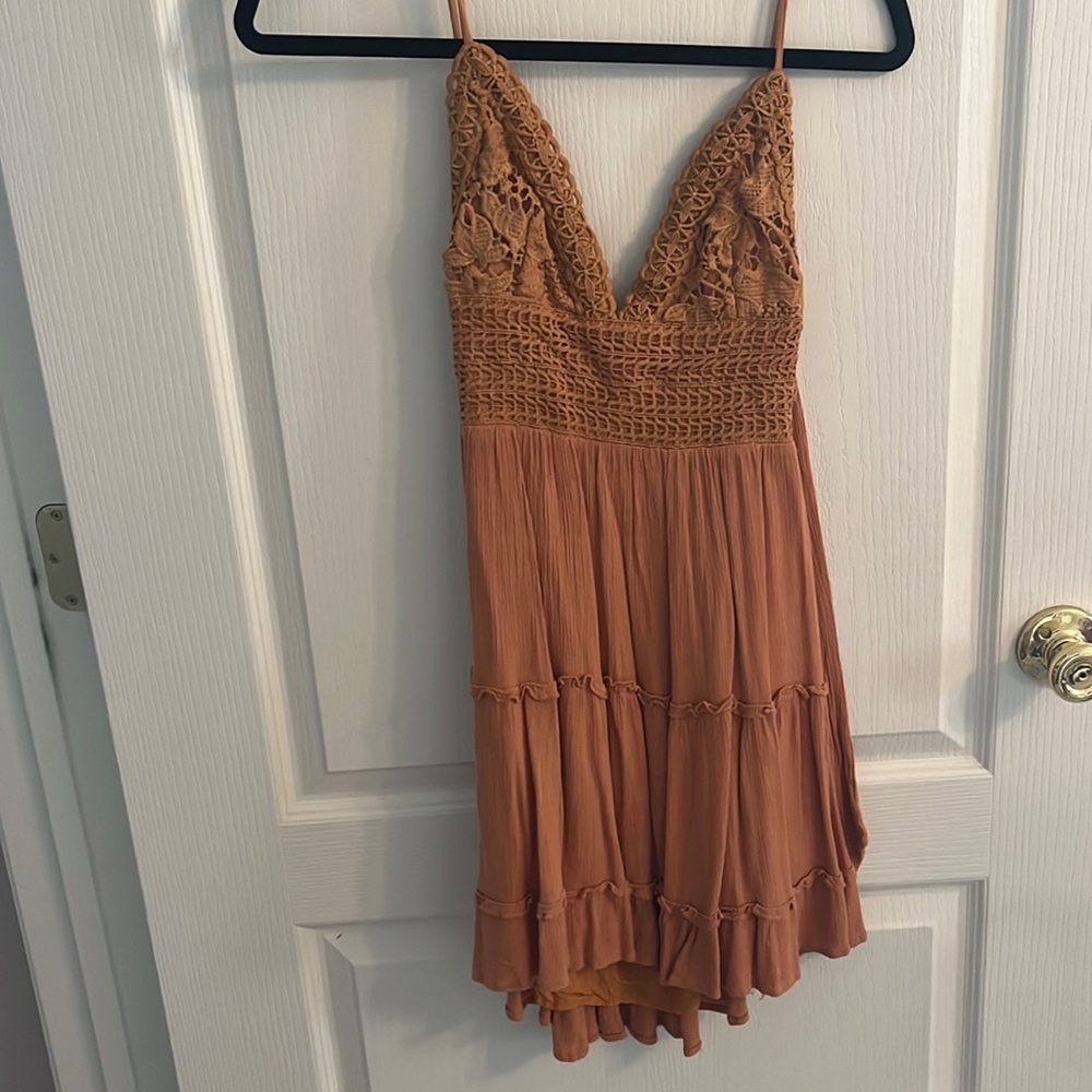 Dark tan dress